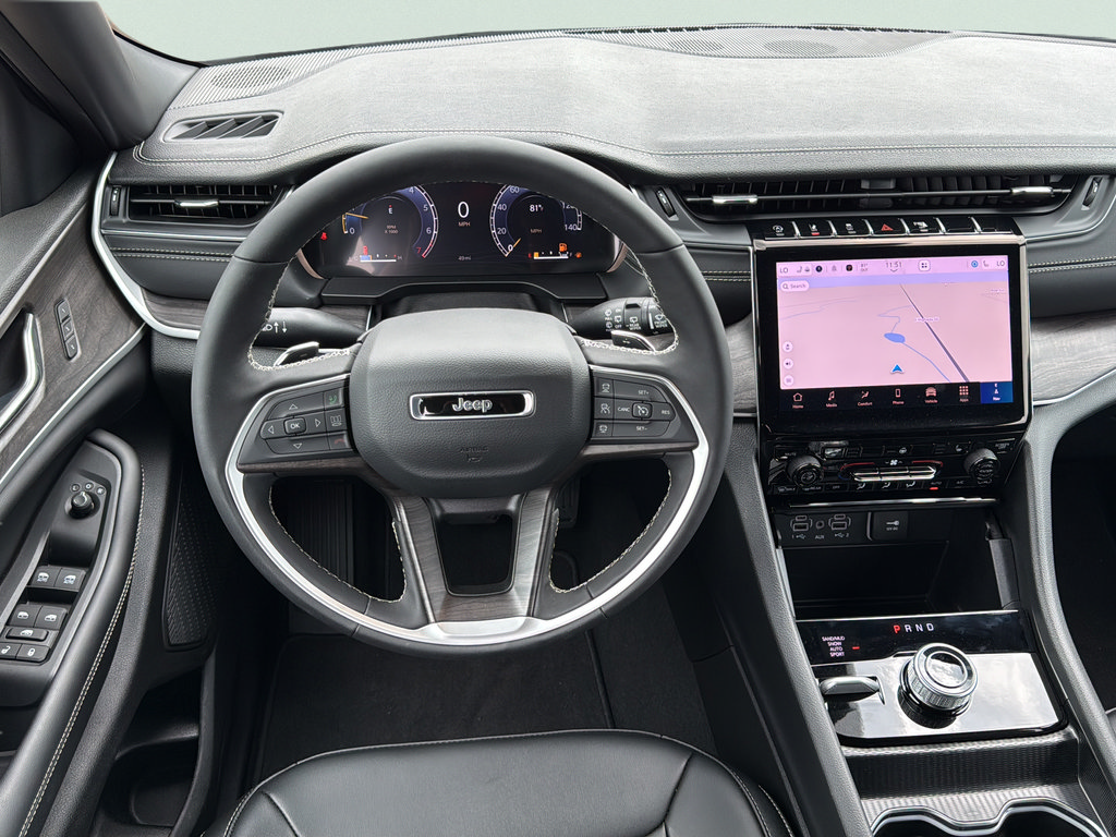 New 2025 Jeep Grand Cherokee L Limited AWD/4WD image 17