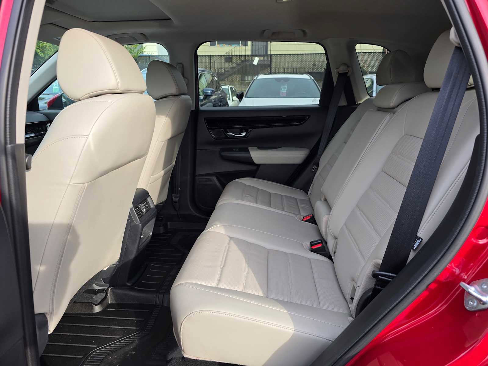 Used 2024 Honda CR-V EX-L image 17