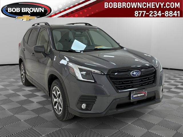 Used 2024 Subaru Forester Premium image 1