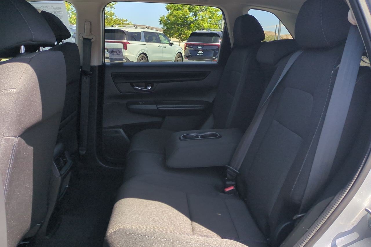Certified 2025 Honda CR-V EX image 22