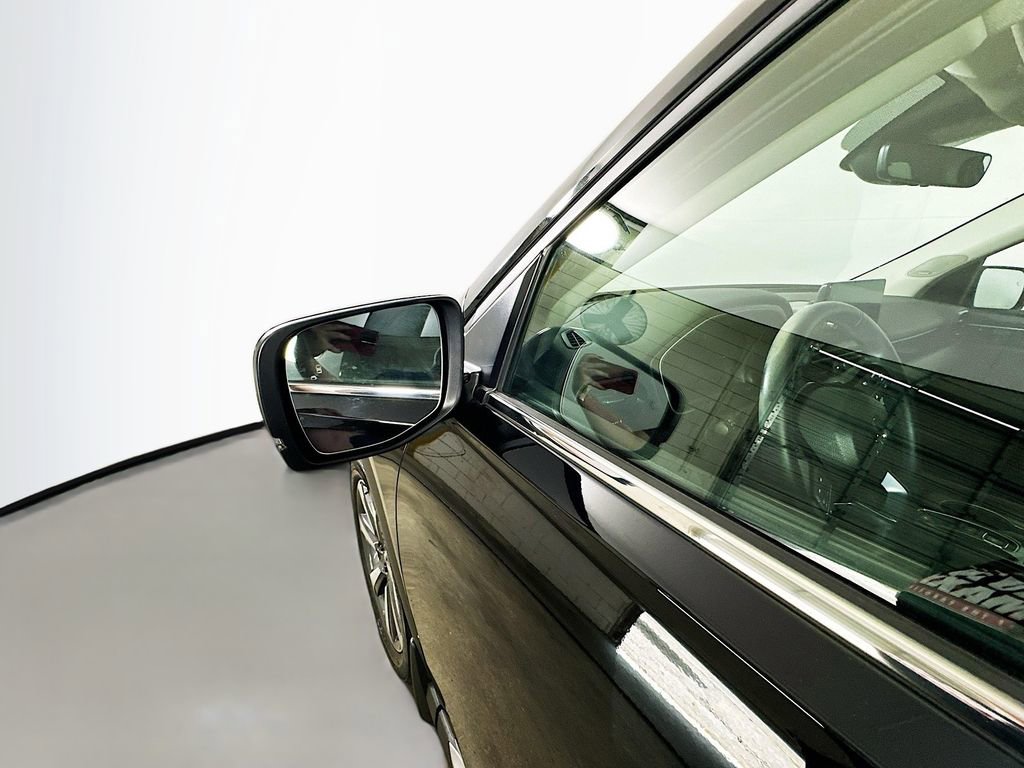 Used 2023 Honda Pilot Touring image 41