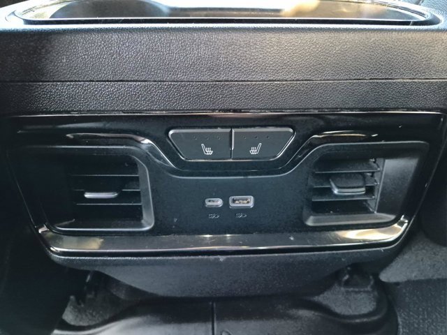 Used 2022 GMC Sierra 1500 AT4X image 13