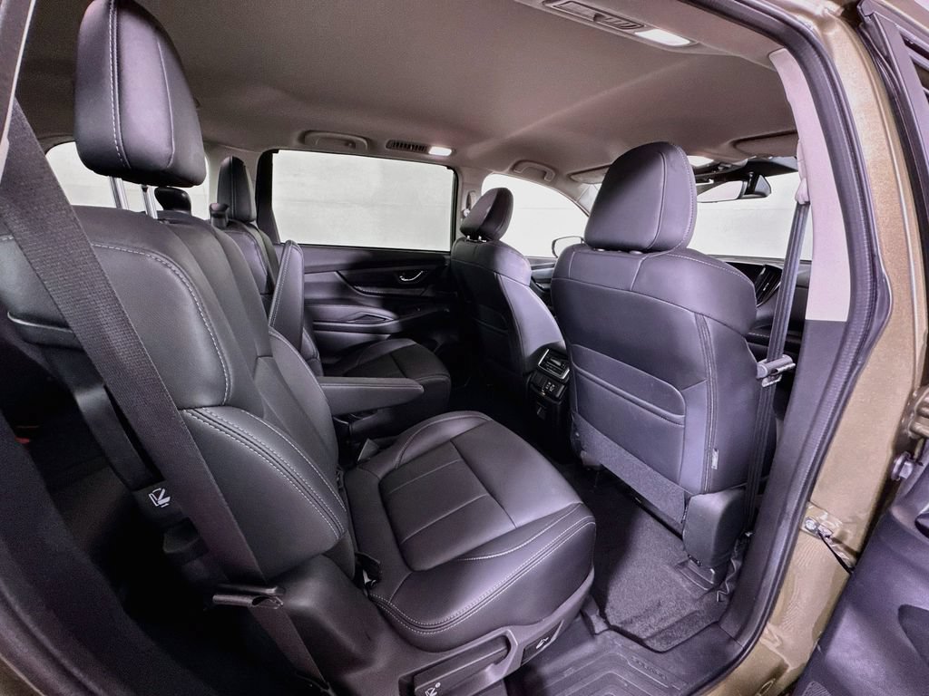 Used 2026 Subaru Ascent Premium AWD/4WD image 27