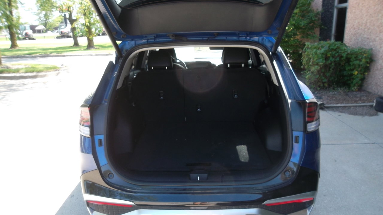 Used 2024 Kia Sportage SX FWD image 8