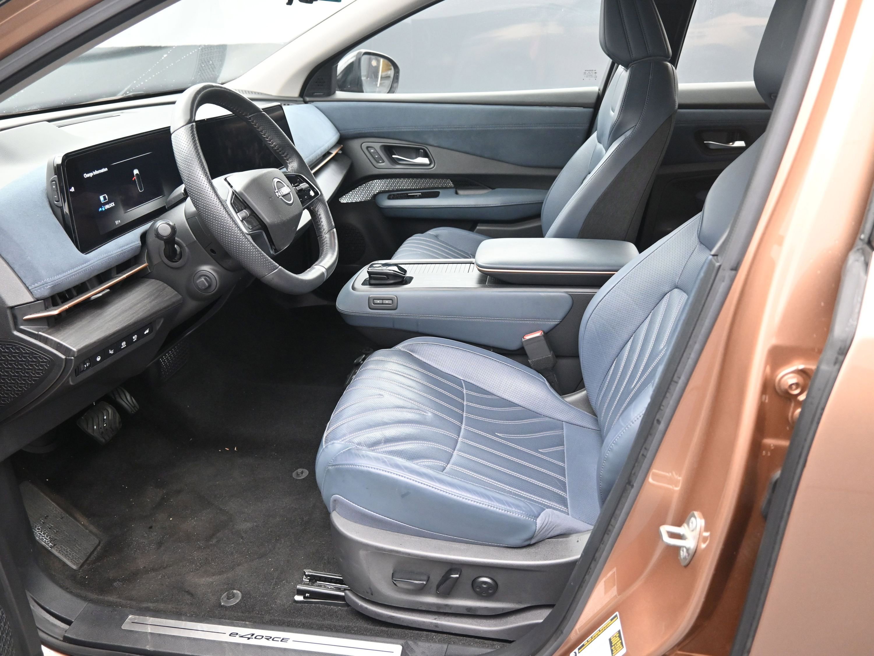 Used 2023 Nissan Ariya image 15