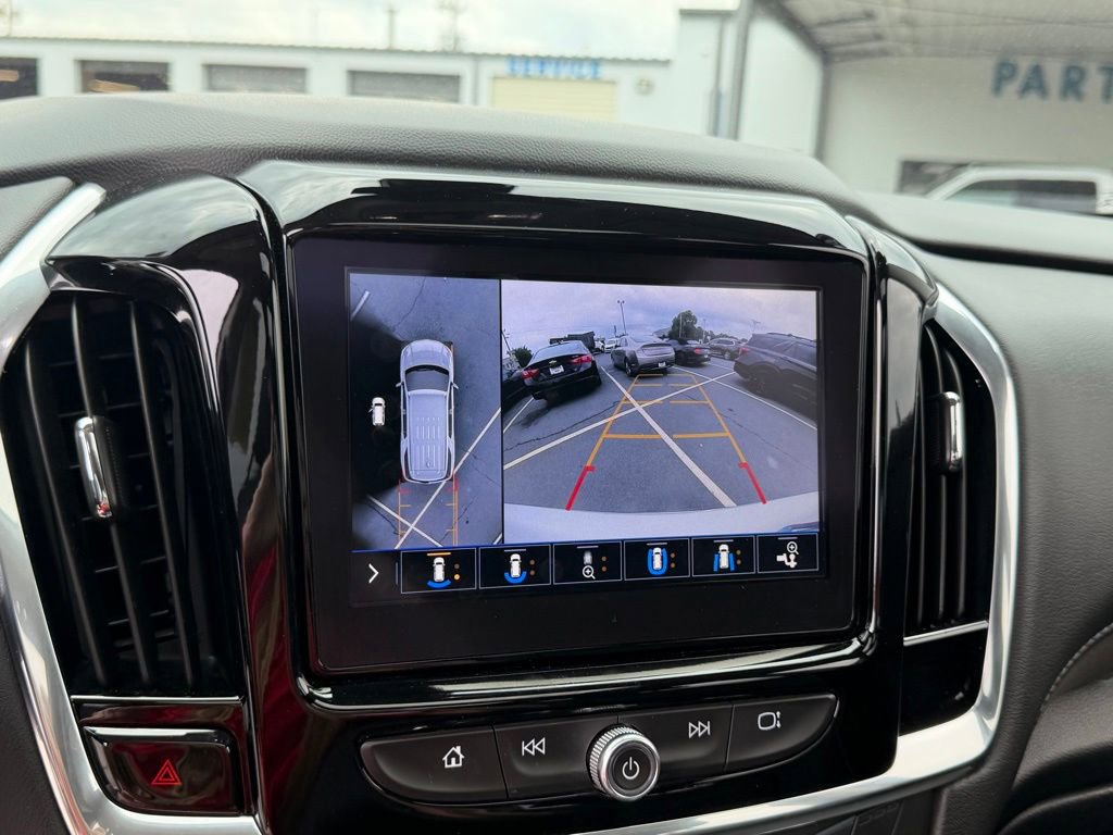 Used 2020 Chevrolet Traverse High Country AWD/4WD image 22