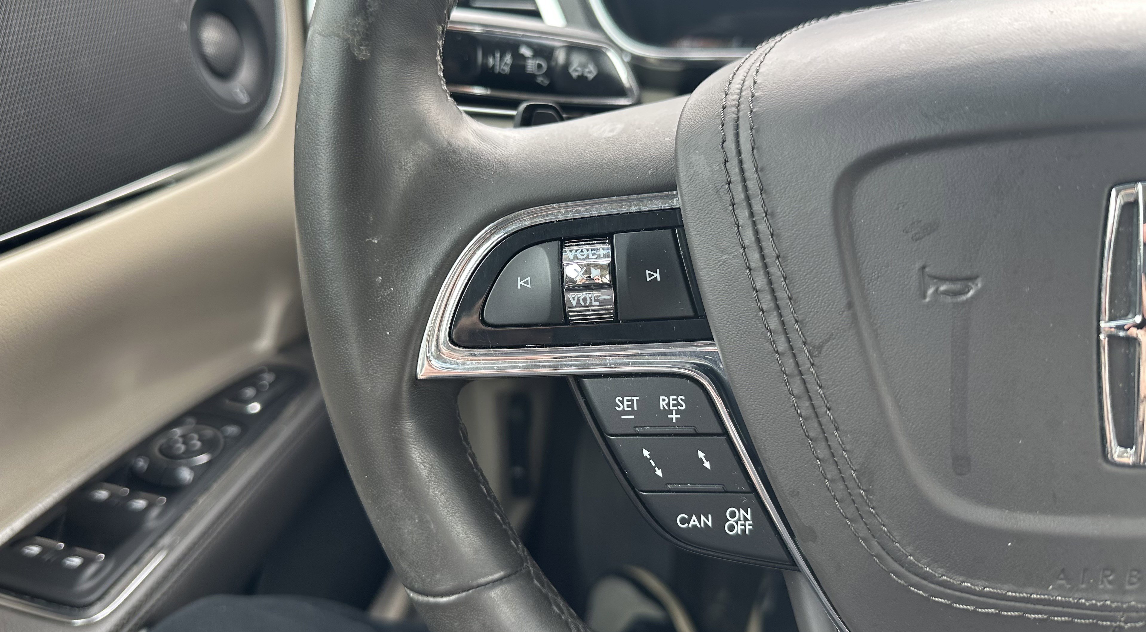 Used 2018 Lincoln Continental Reserve AWD/4WD image 20