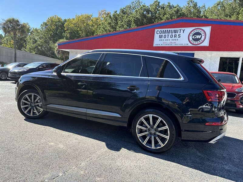 Used 2017 Audi Q7 3.0T Premium Plus AWD/4WD image 5