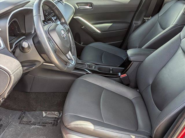 Used 2023 Toyota Corolla Cross XLE w/ Convenience Package AWD/4WD image 16