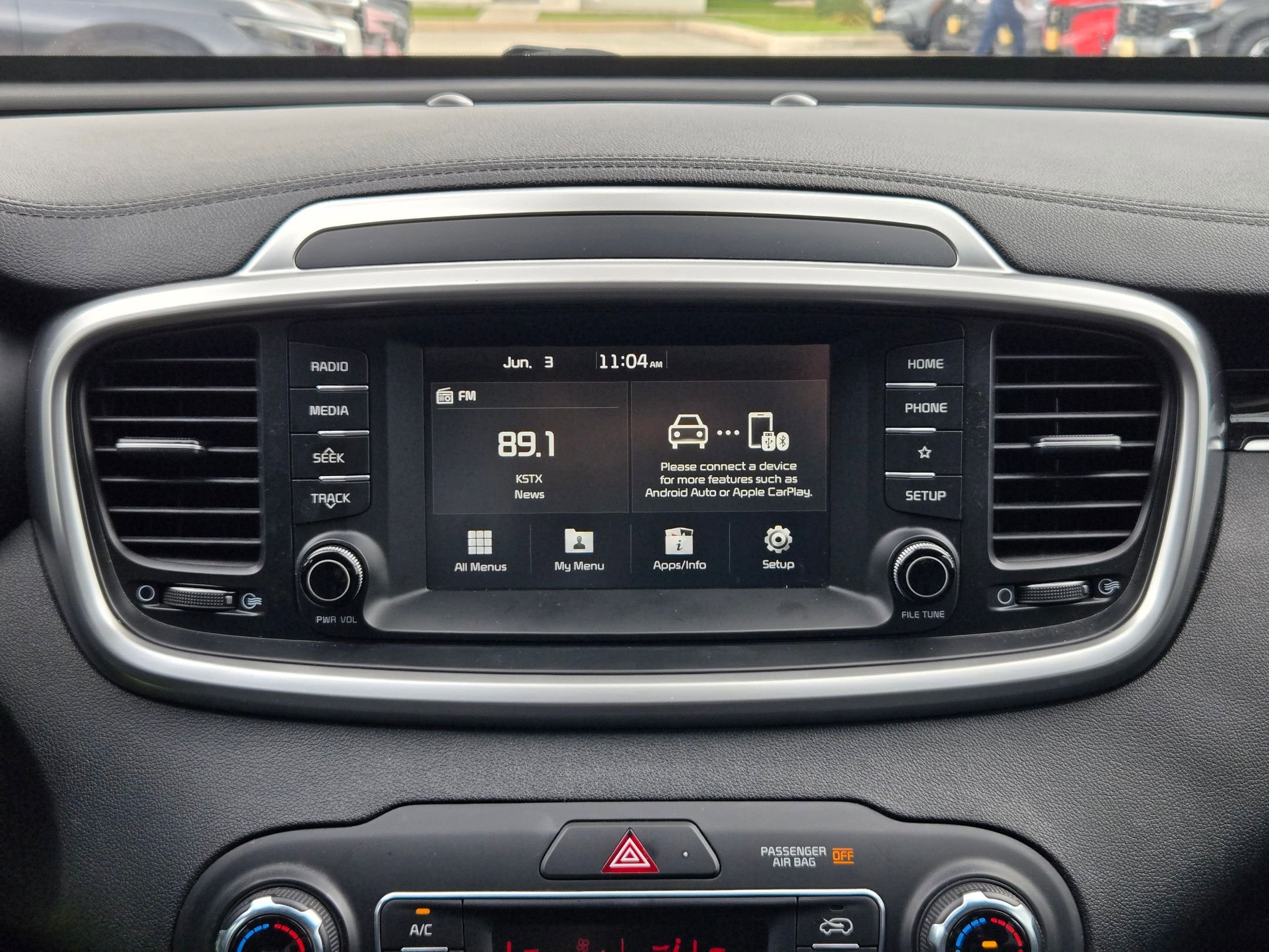 Used 2020 Kia Sorento LX w/ LX I4 Convenience Package FWD image 17