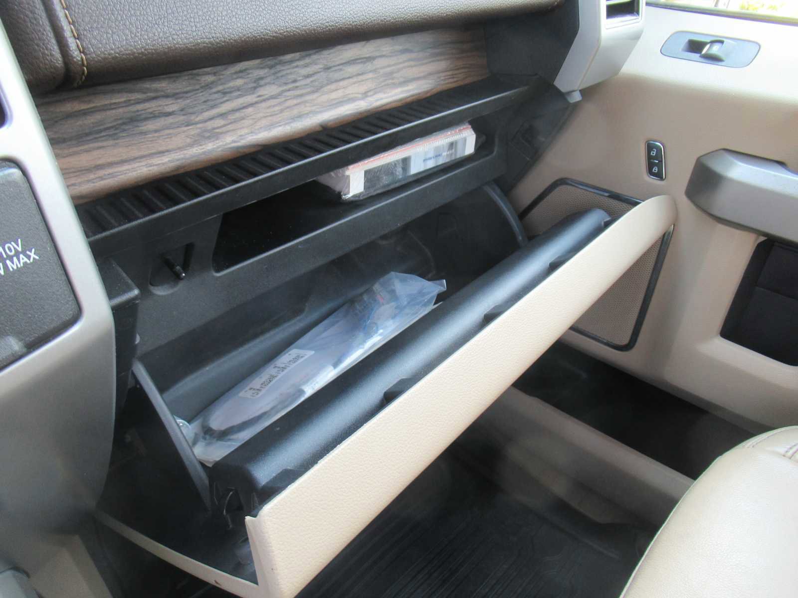 Used 2019 Ford F150 Lariat w/ Equipment Group 502A Luxury image 41