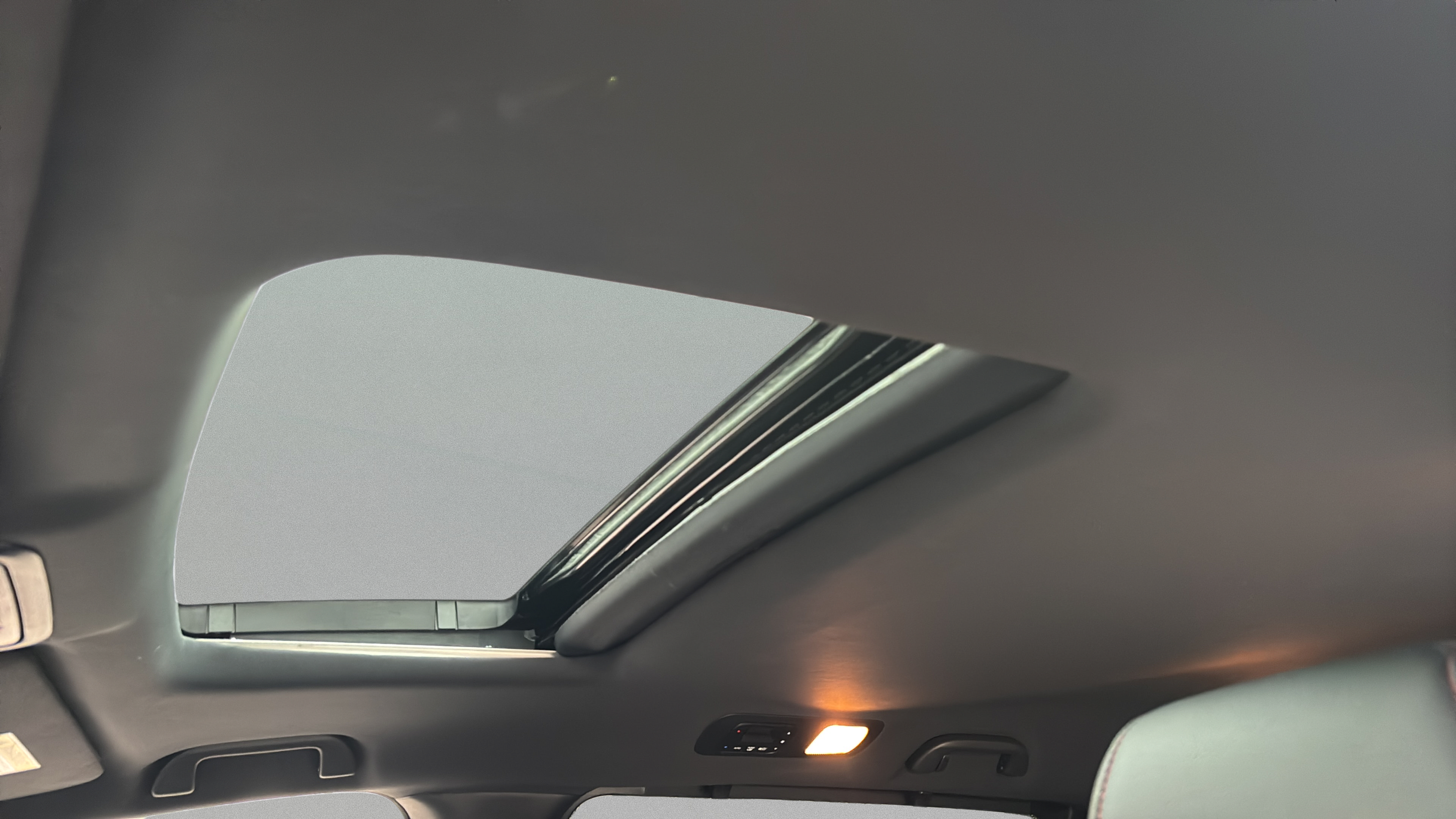 Certified 2026 Honda Odyssey Sport-L image 12