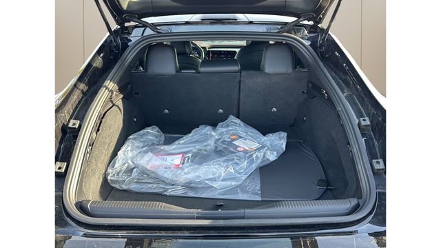 New 2026 Dodge Charger GT w/ Driver Convenience Group AWD/4WD image 10