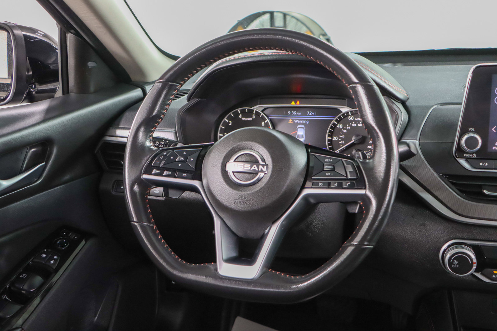 Used 2024 Nissan Altima 2.5 SR image 12