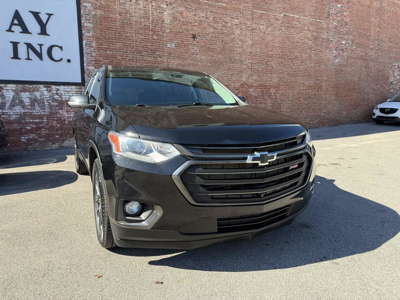 Used 2021 Chevrolet Traverse RS w/ LPO, Floor Liner Package AWD/4WD image 2