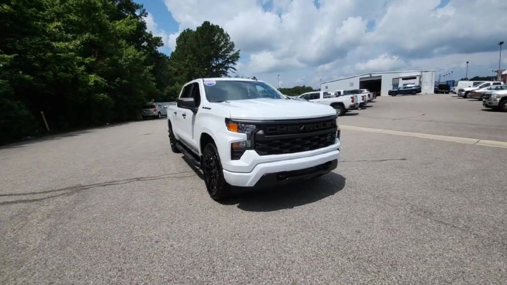 Certified 2025 Chevrolet Silverado 1500 Custom w/ Turbomax Blackout Package image 8