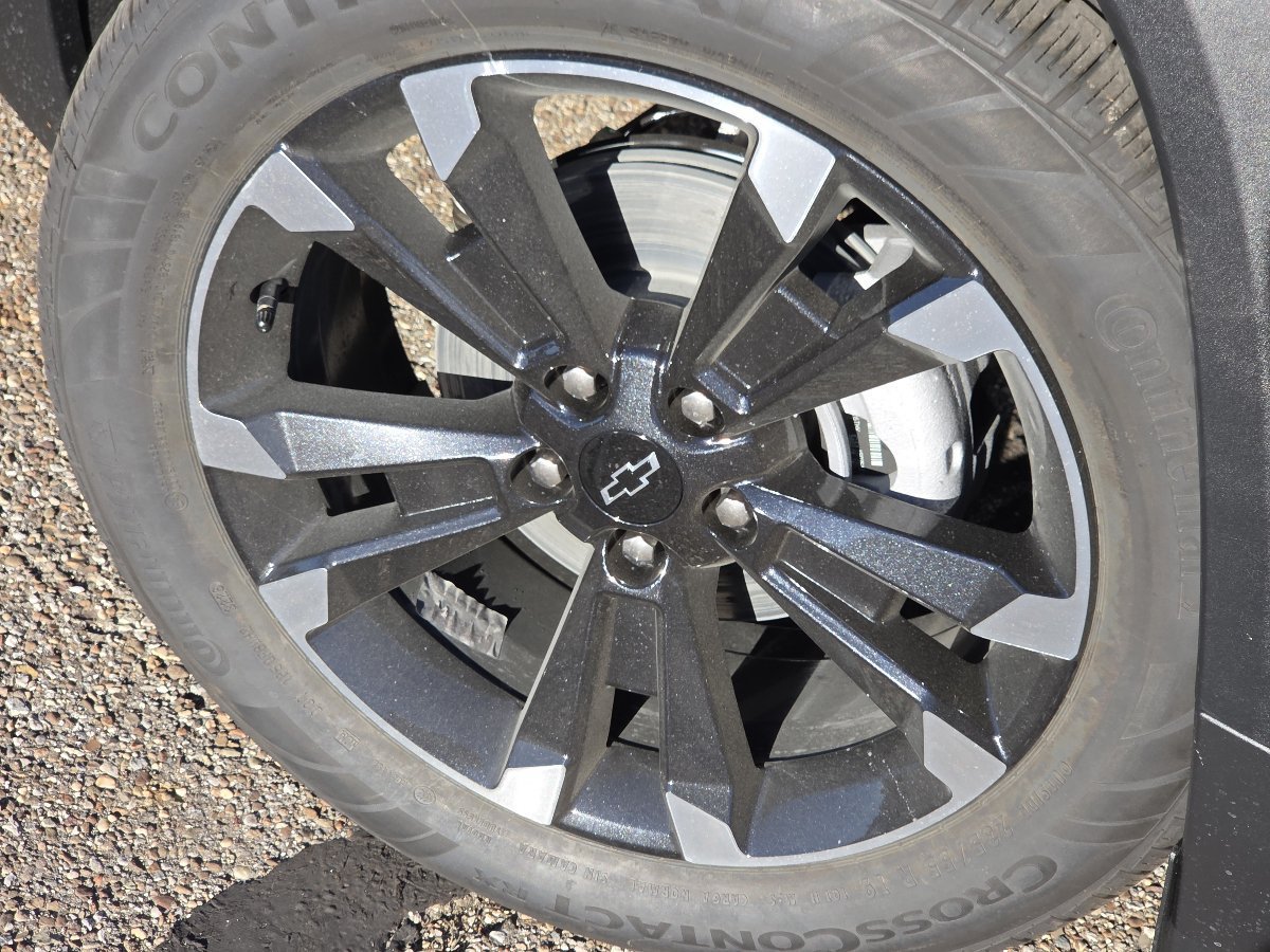 New 2027 Chevrolet Equinox RS AWD/4WD image 15