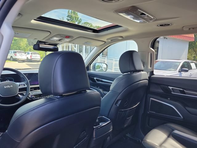 Used 2025 Kia Telluride S FWD image 13