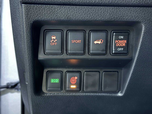 Used 2016 Nissan Rogue SL w/ SL Premium Package image 37