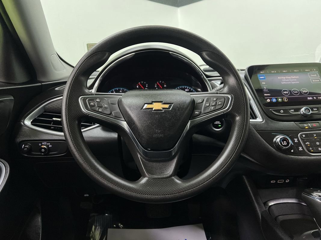 Used 2020 Chevrolet Malibu LT FWD image 20
