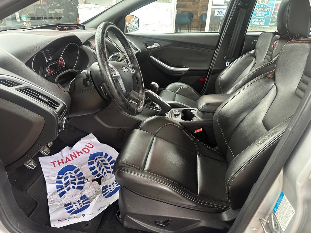 Used 2014 Ford Focus ST w/ Equipment Group 202A image 13