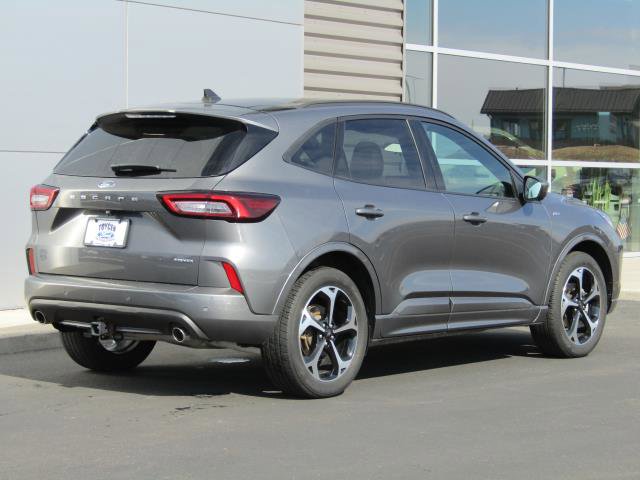 Used 2023 Ford Escape ST-Line Select image 9