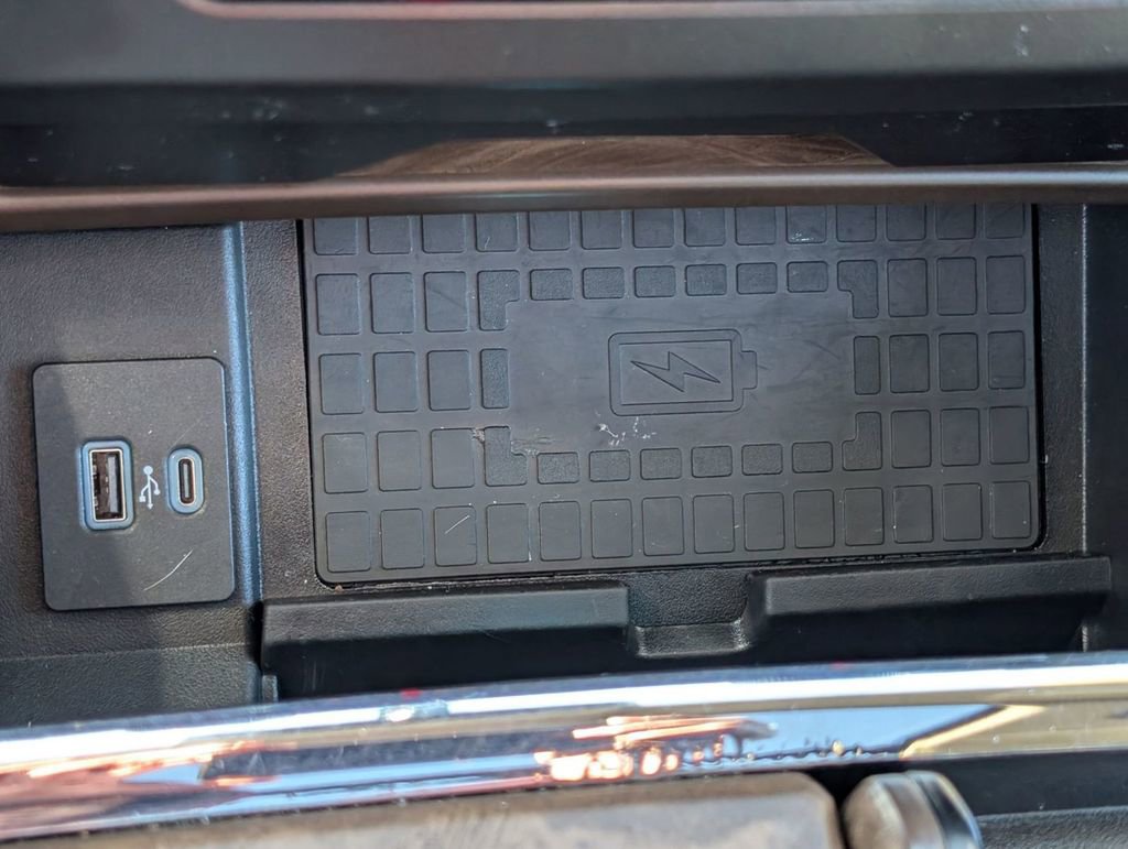 Used 2021 Ford Expedition Platinum image 33