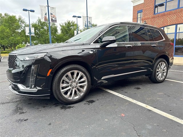 Certified 2023 Cadillac XT6 Premium Luxury w/ LPO, Floor Liner Package image 3