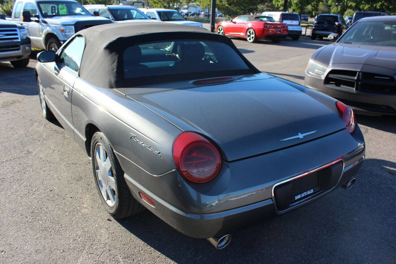 Used 2003 Ford Thunderbird image 8