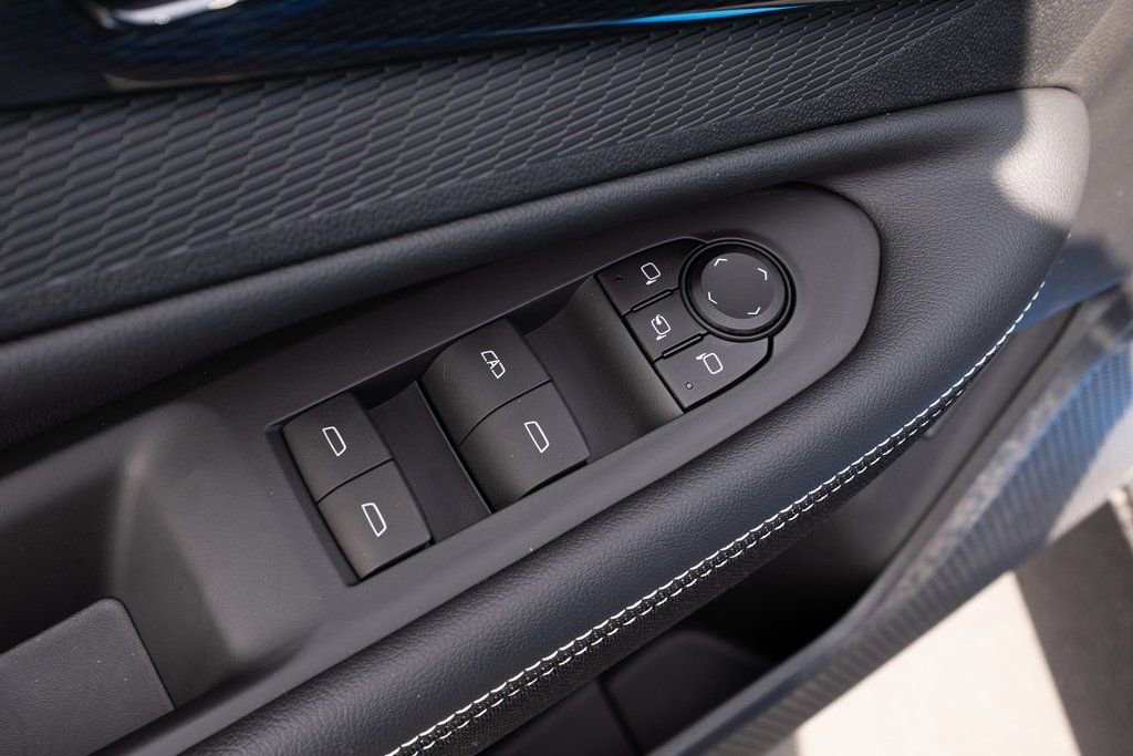 New 2025 Chevrolet Blazer EV LT w/ Super Cruise Package image 16