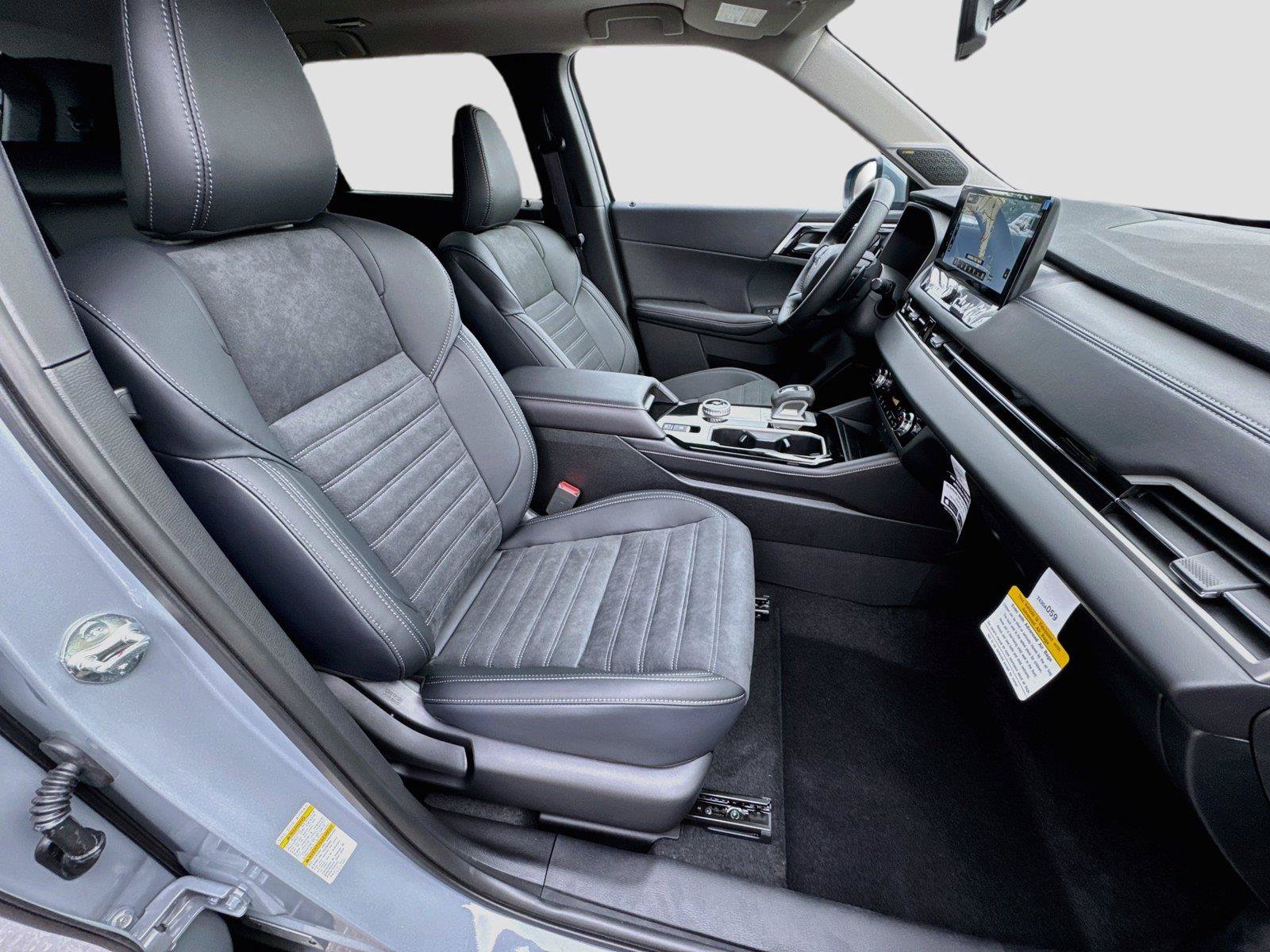 New 2026 Mitsubishi Outlander SE FWD image 29