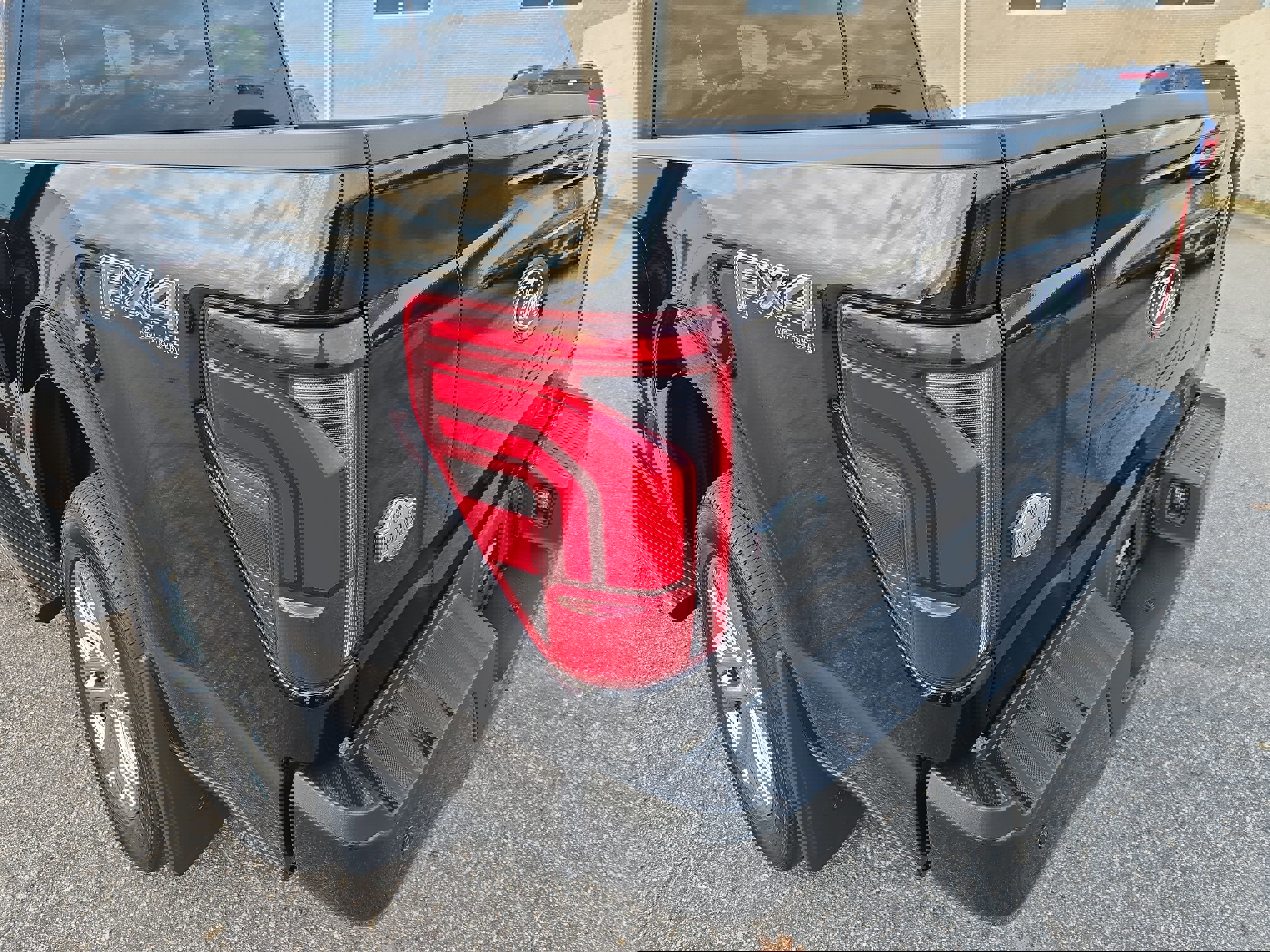 Used 2024 Ford F150 King Ranch w/ FX4 Off-Road Package image 36