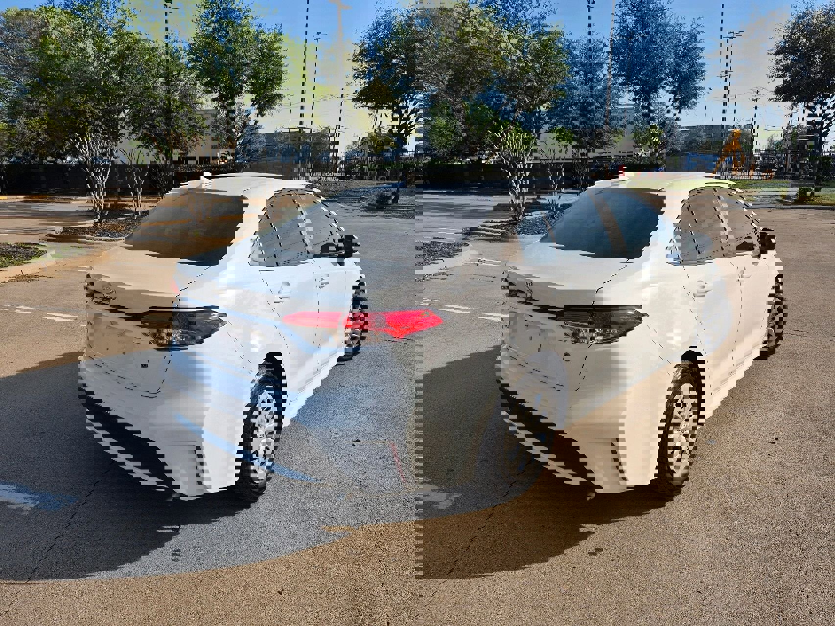 Used 2020 Toyota Corolla L image 6