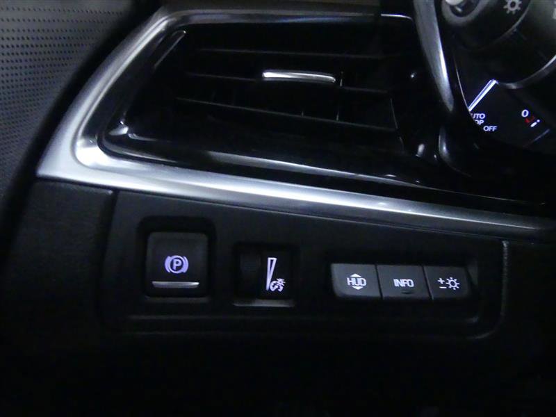 Used 2022 Cadillac XT6 Sport w/ Platinum Package image 22