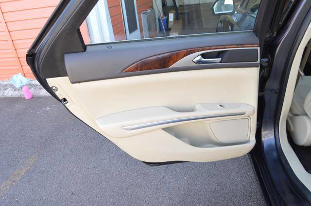 Used 2014 Lincoln MKZ AWD w/ Equipment Group 102A Reserve image 49