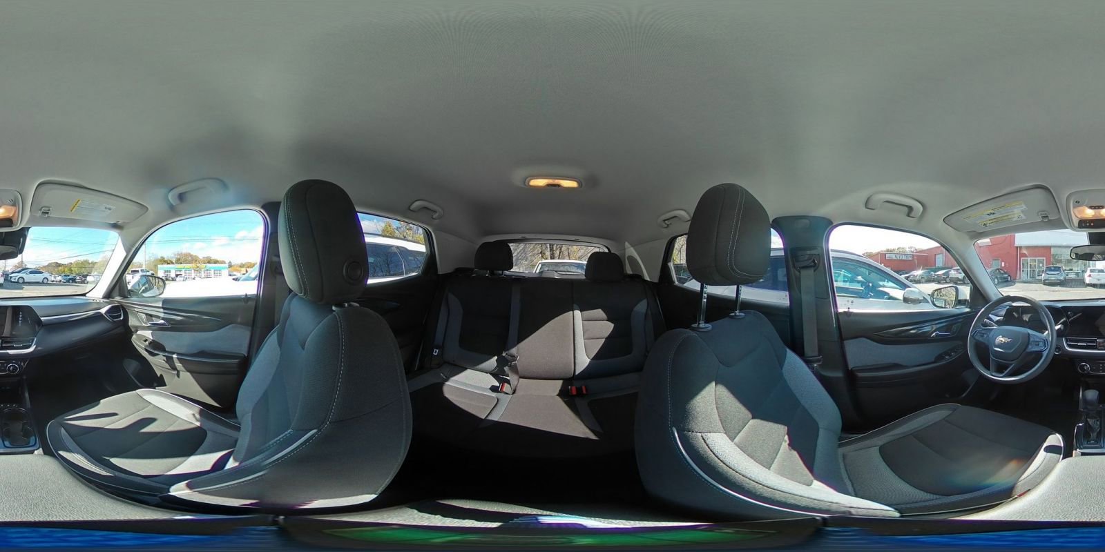 Used 2025 Chevrolet TrailBlazer LT image 40