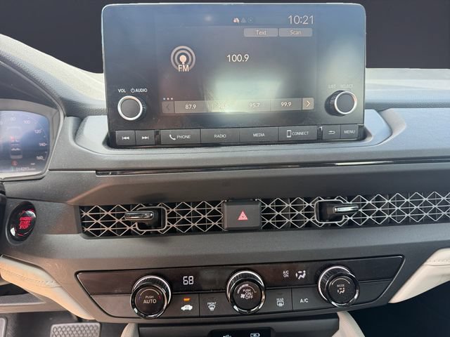 Used 2025 Honda Accord LX image 11