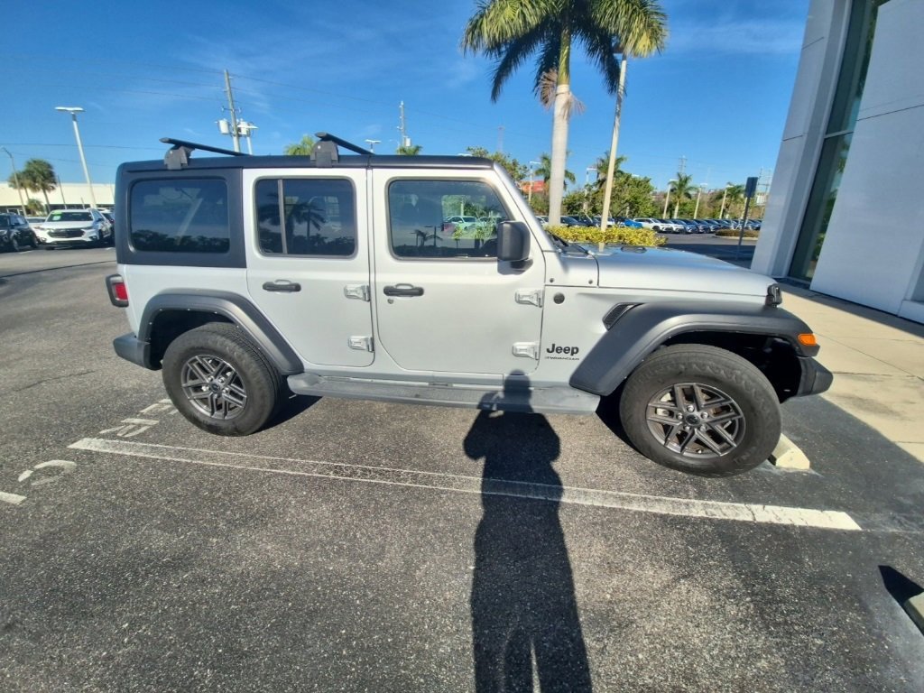 Used 2024 Jeep Wrangler Sport S image 2