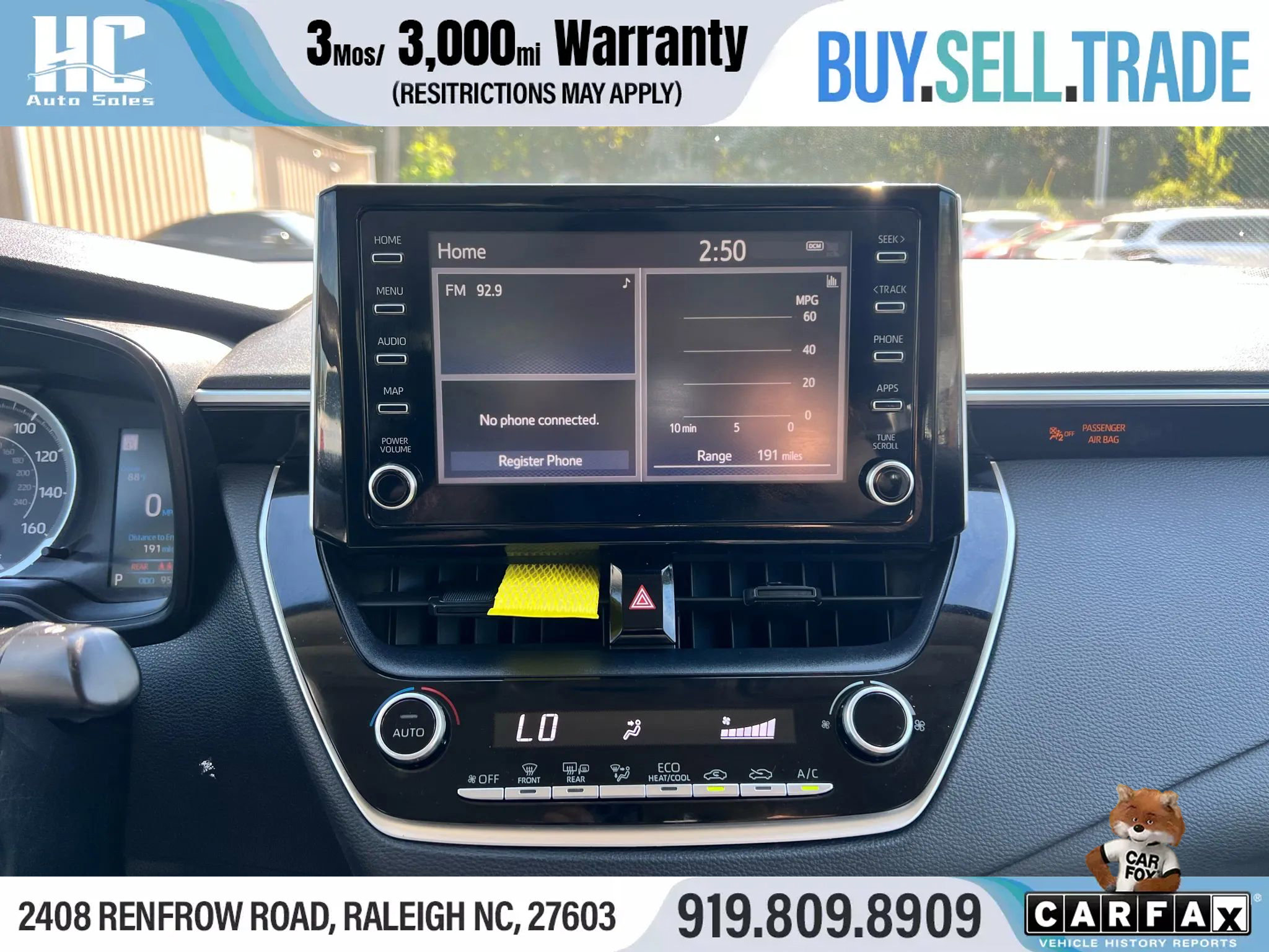 Used 2020 Toyota Corolla LE image 23