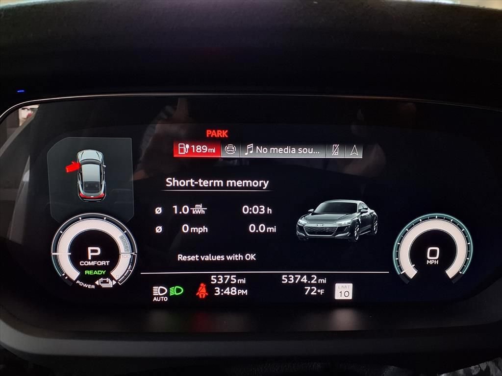 Used 2026 Audi RS e-tron GT performance AWD/4WD image 28