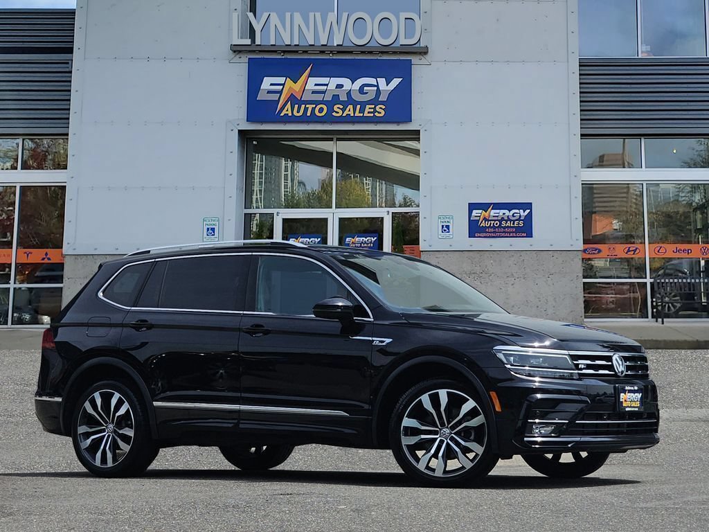 Used 2021 Volkswagen Tiguan SEL Premium R-Line w/ 3rd Row Seat Package AWD/4WD image 1