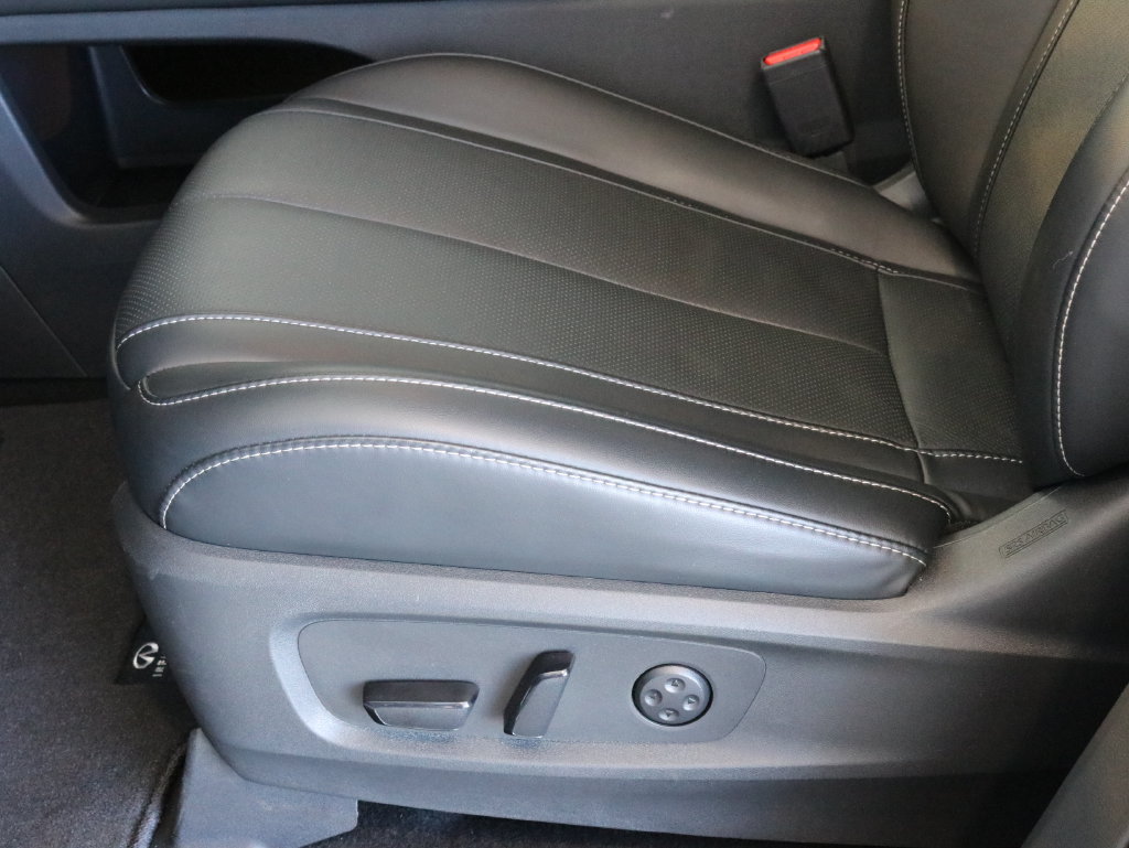 Used 2023 INFINITI QX60 Luxe w/ Performance Audio Package AWD/4WD image 28