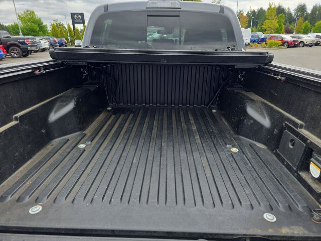 Used 2021 Toyota Tacoma TRD Off-Road AWD/4WD image 31