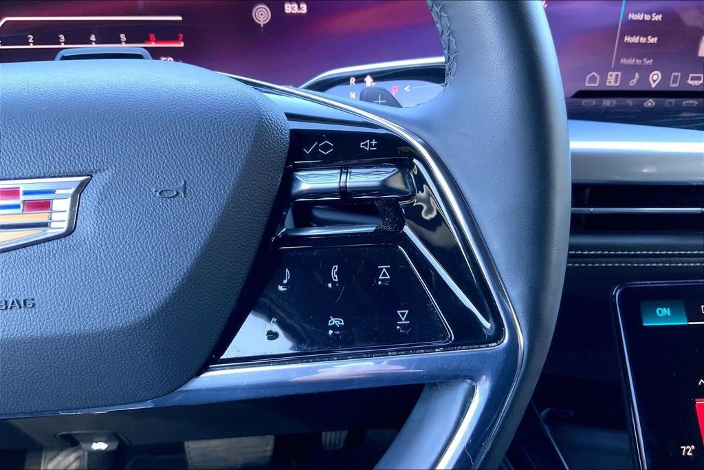 Certified 2025 Cadillac Escalade ESV Sport w/ Touring Package image 24