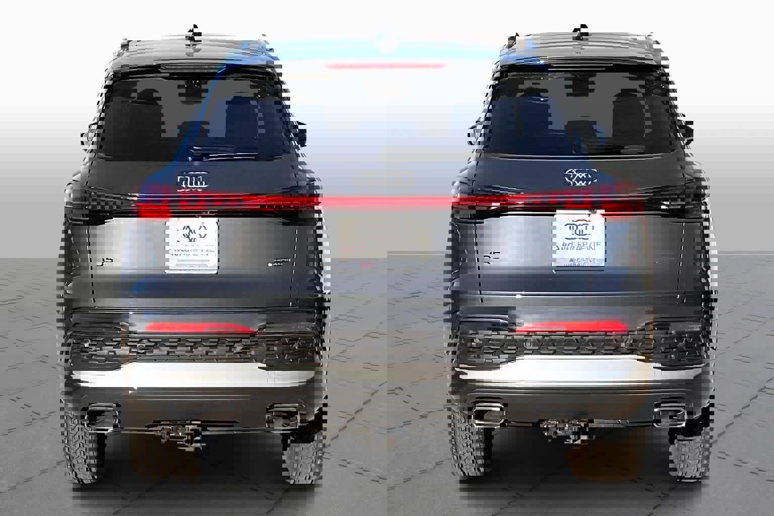 Certified 2025 Audi Q5 Premium Plus w/ Premium Plus image 4