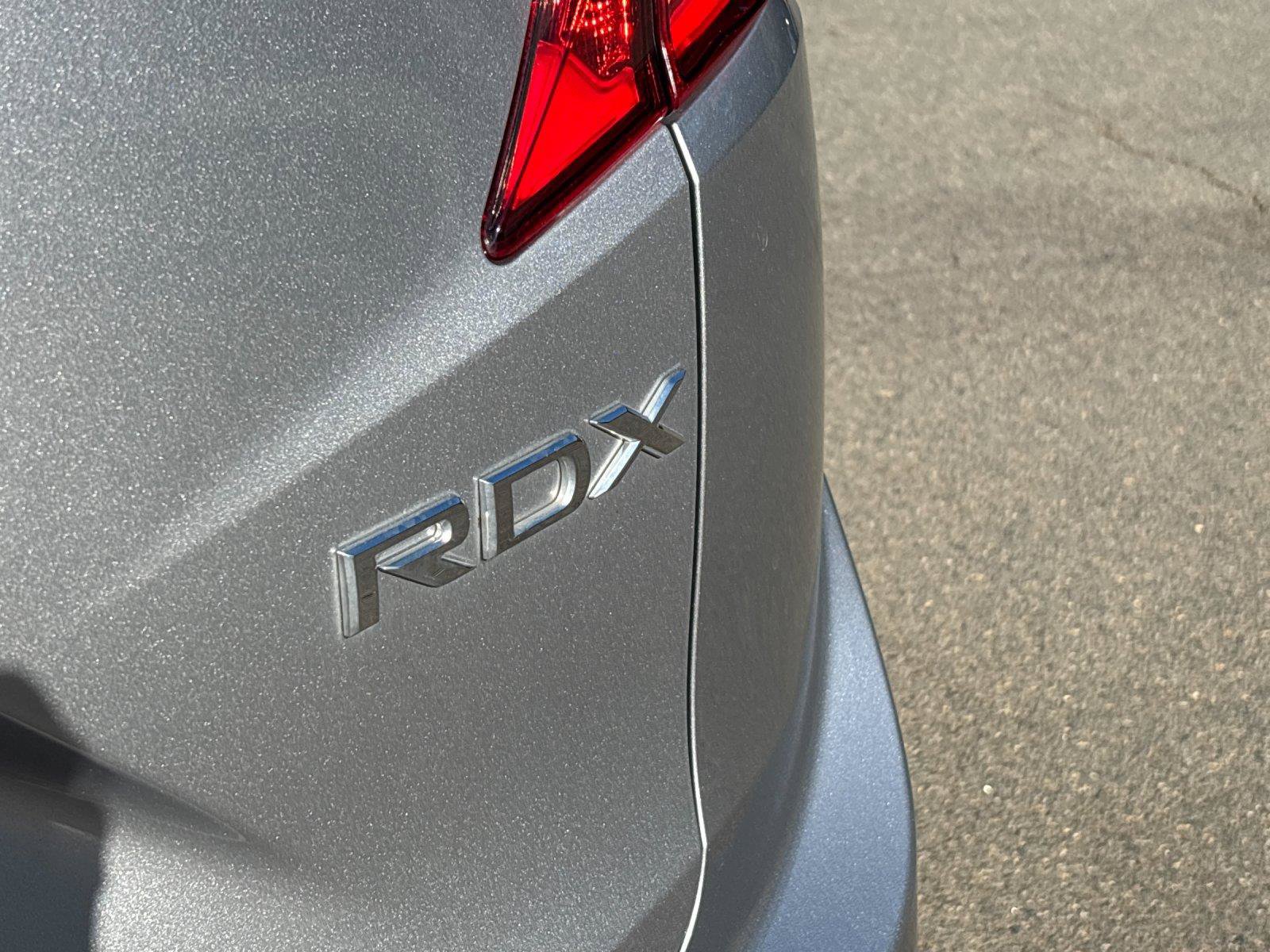 Used 2023 Acura RDX w/ Technology Package FWD image 11