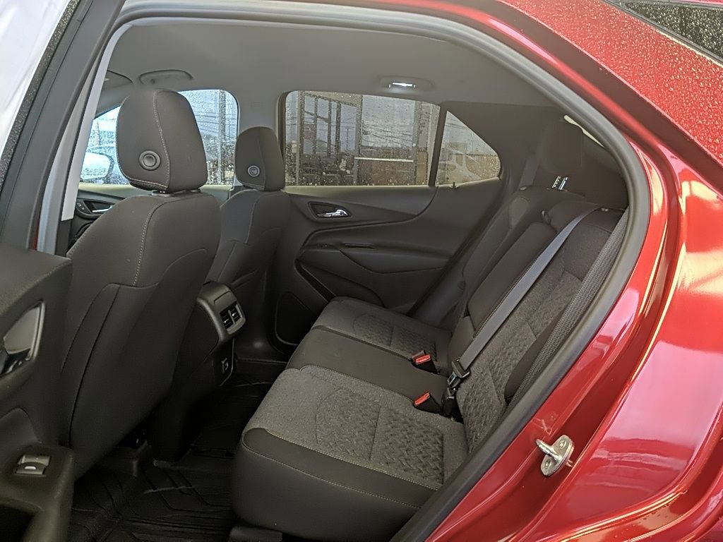 Used 2022 Chevrolet Equinox LT image 13