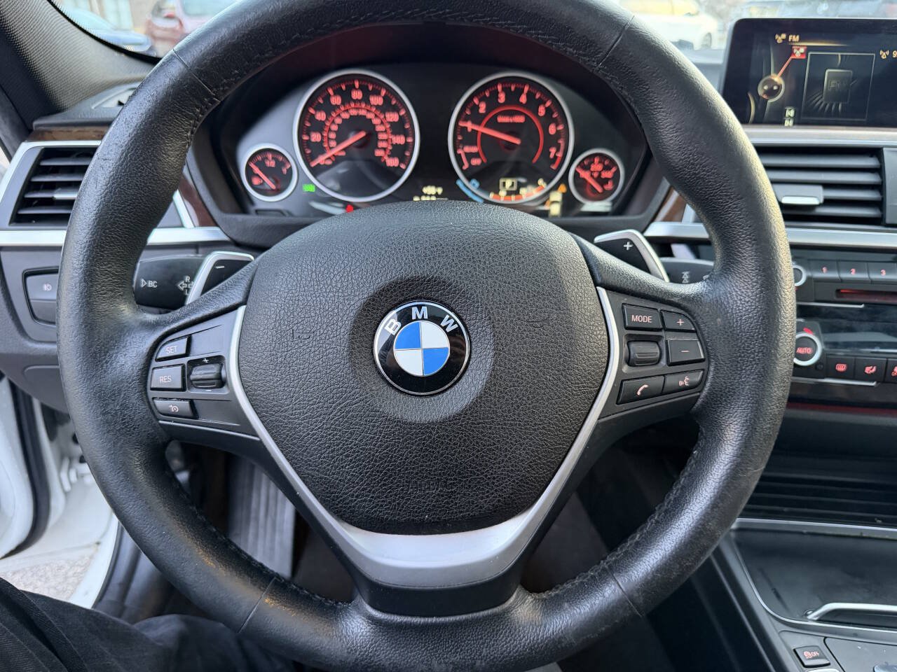 Used 2016 BMW 328i xDrive Sedan AWD/4WD image 29