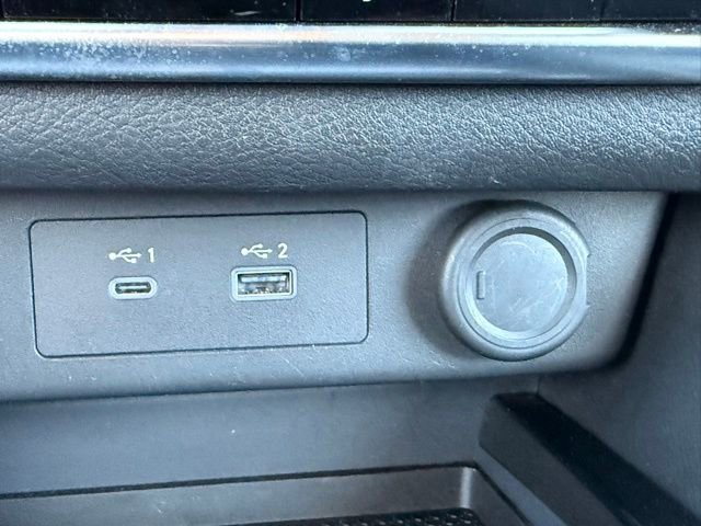 Certified 2023 Nissan Rogue SV image 35