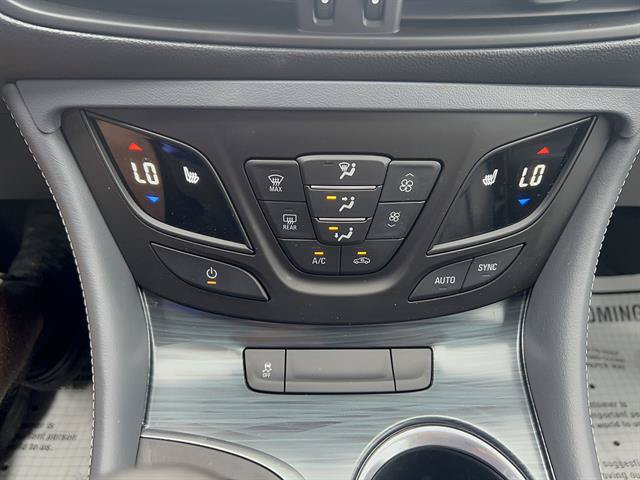Used 2019 Buick Envision Essence AWD/4WD image 20